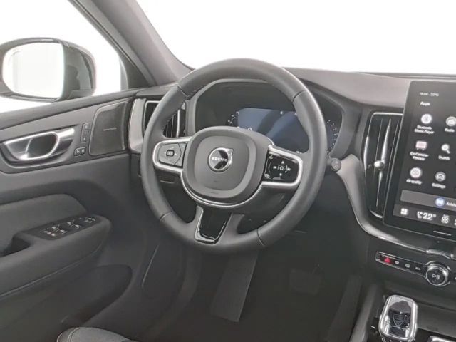 Volvo XC60 AWD Plus