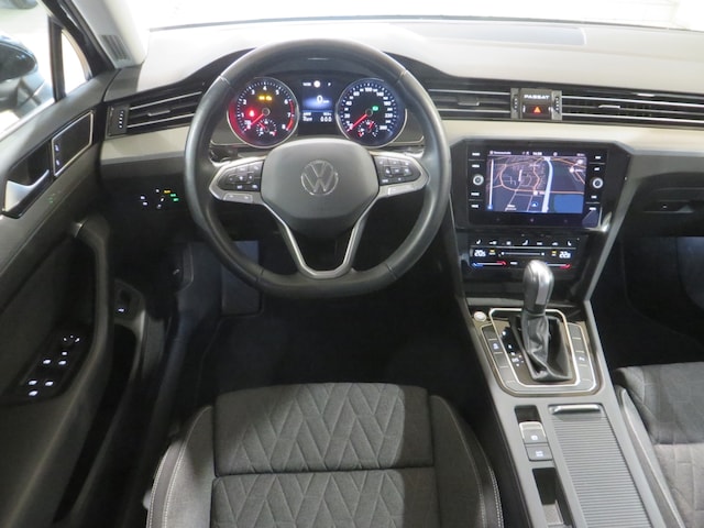 Volkswagen Passat 1.5 TSI Business DSG Variant