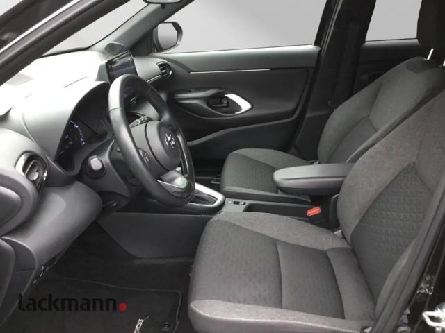 Toyota Yaris Cross Hybride Team D