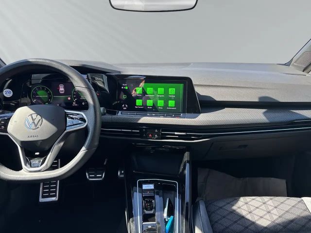 Volkswagen Golf R-Line Variant