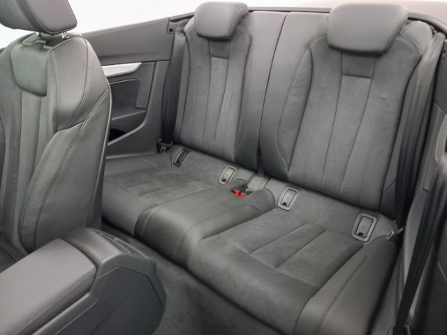 Audi A5 35 TDI Cabriolet S-Tronic