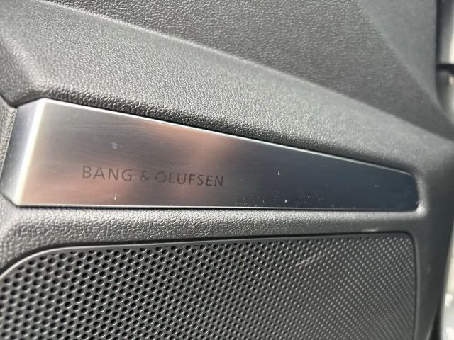 Audi S3 S-Tronic Sedan