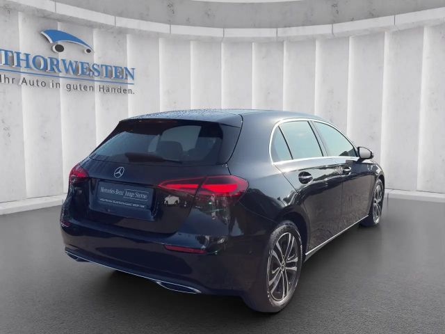 Mercedes-Benz A 180 Hatchback Progressive
