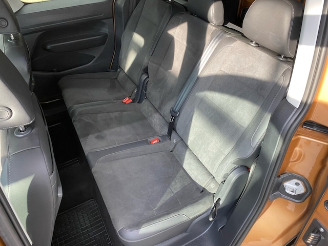 Volkswagen Caddy 1.5 TSI DSG Style