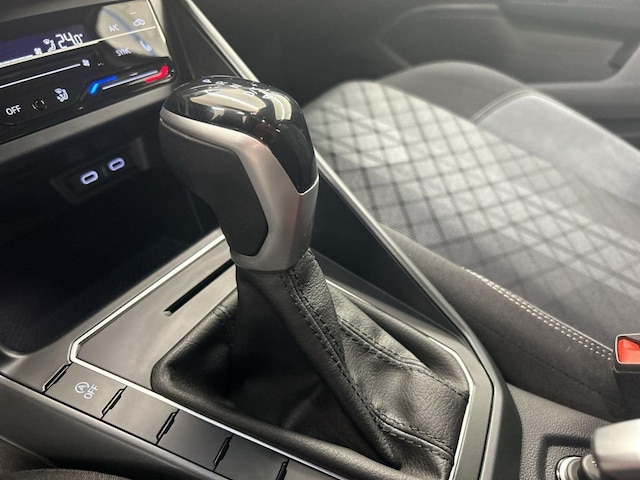 Volkswagen Polo 1.0 TSI DSG R-Line