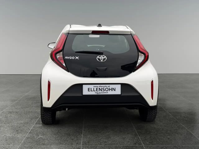 Toyota Aygo X Play