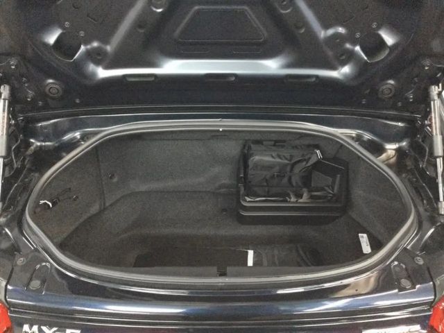 Mazda MX-5 Exclusive-line RF SkyActiv