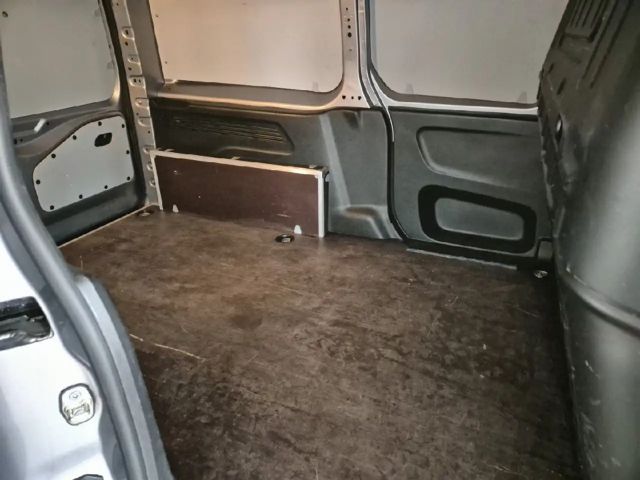 Opel Combo E Cargo Edition L2 Kamera PDC