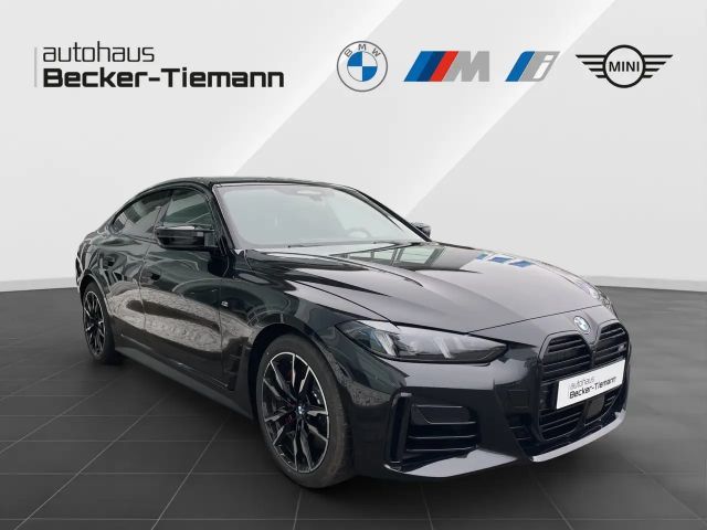 BMW M4 Coupé xDrive