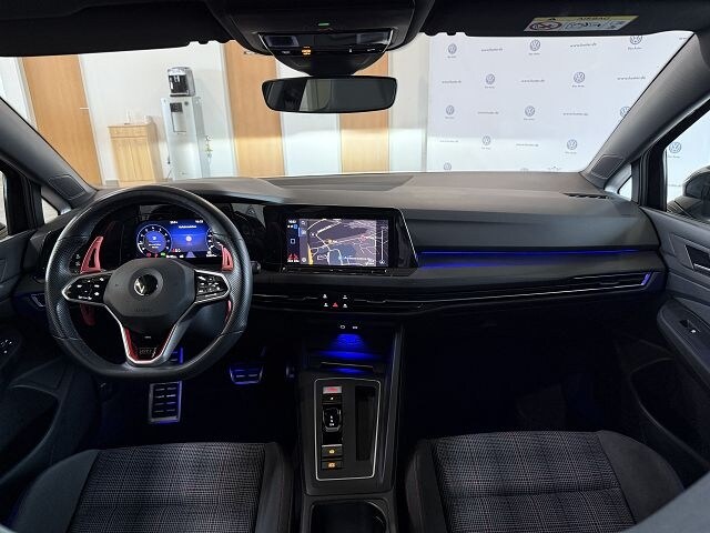 Volkswagen Golf 2.0 TSI DSG Golf VIII Style