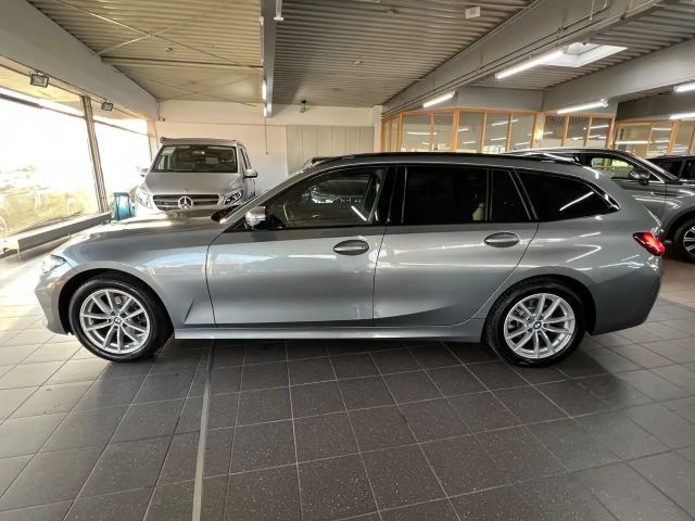 BMW 318 318d Touring