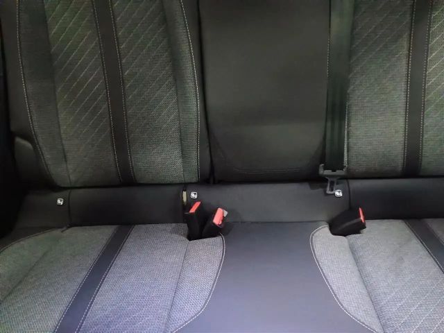 Peugeot 2008 Allure Pack Hybrid