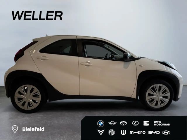 Toyota Aygo X Hatchback Play X-play