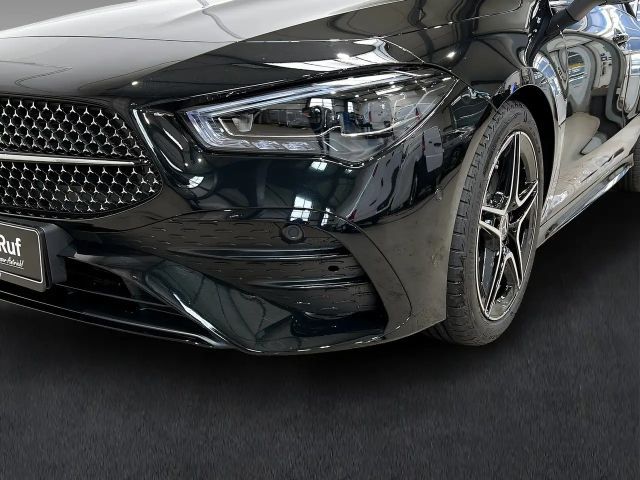 Mercedes-Benz CLA 200 AMG Line Coupé