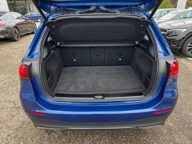 Mercedes-Benz B 200 Progressive Sedan