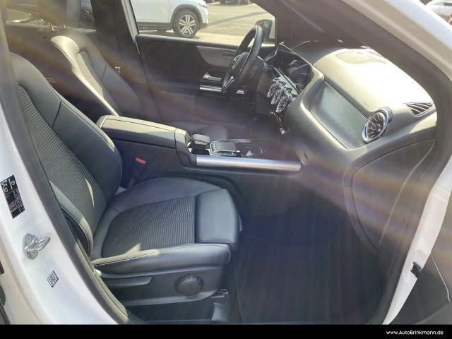 Mercedes-Benz B 200 Progressive