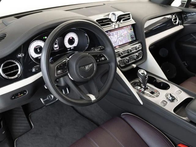 Bentley Bentayga EWB Mulliner von BENTLEY FRANKFURT