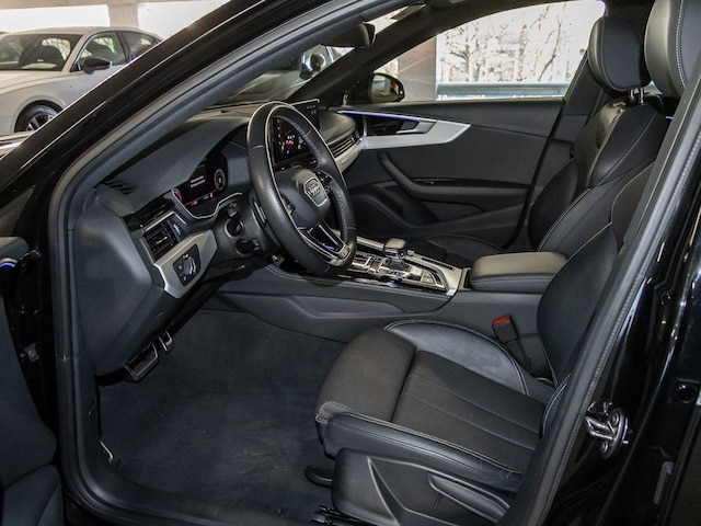 Audi A4 40 TFSI Avant Quattro S-Line S-Tronic