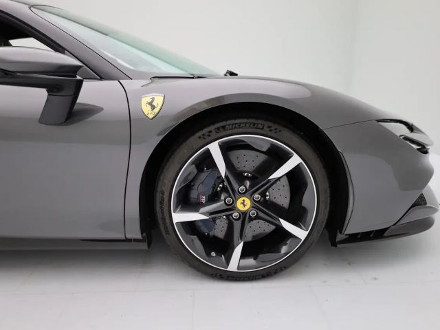 Ferrari SF90 Stradale