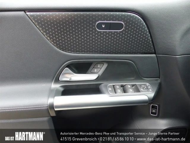 Mercedes-Benz B 180 Progressive Sedan