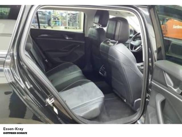 Volkswagen Passat 1.5 eTSI Business DSG