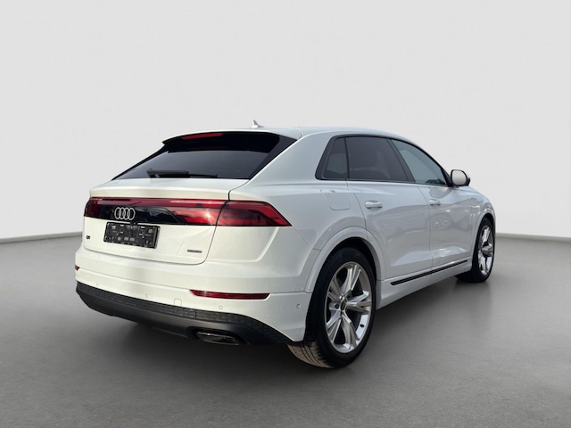 Audi Q8 55 TFSI Hybride Quattro