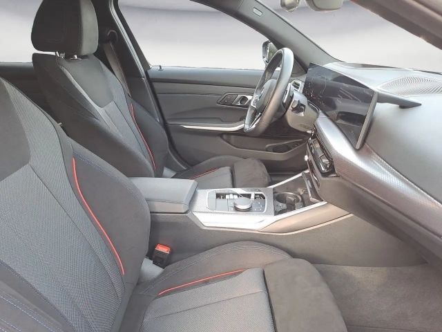 BMW 320 320d M-Sport Touring xDrive