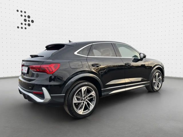 Audi Q3 35 TFSI S-Line