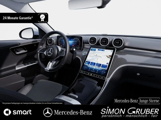 Mercedes-Benz C 180 AVANTGARDE Sedan