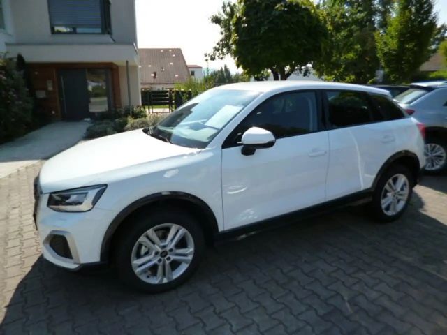 Audi Q2 30 TFSI Advance