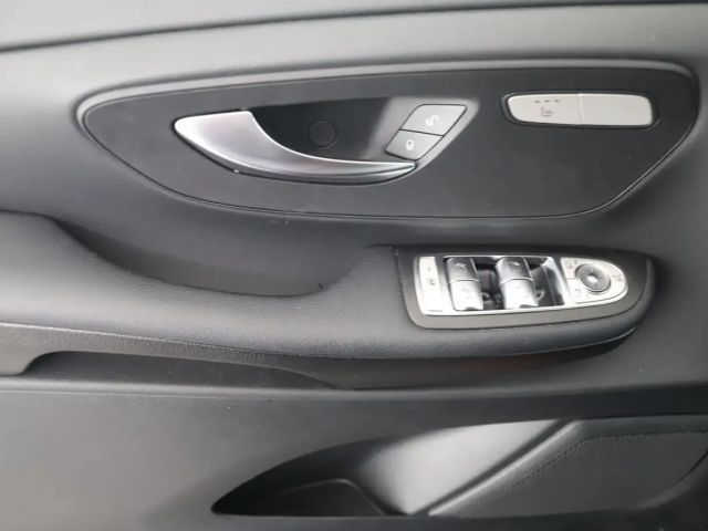 Mercedes-Benz V 300 V 300 d