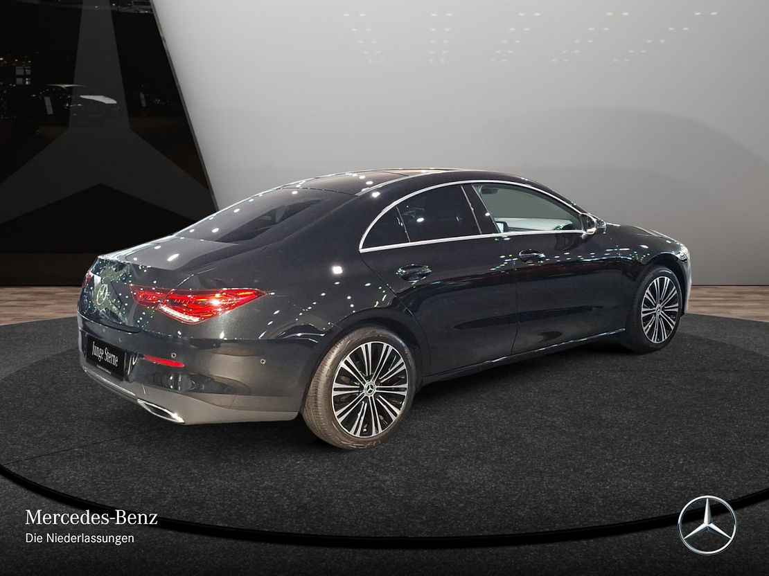 Mercedes-Benz CLA 180 Coupé