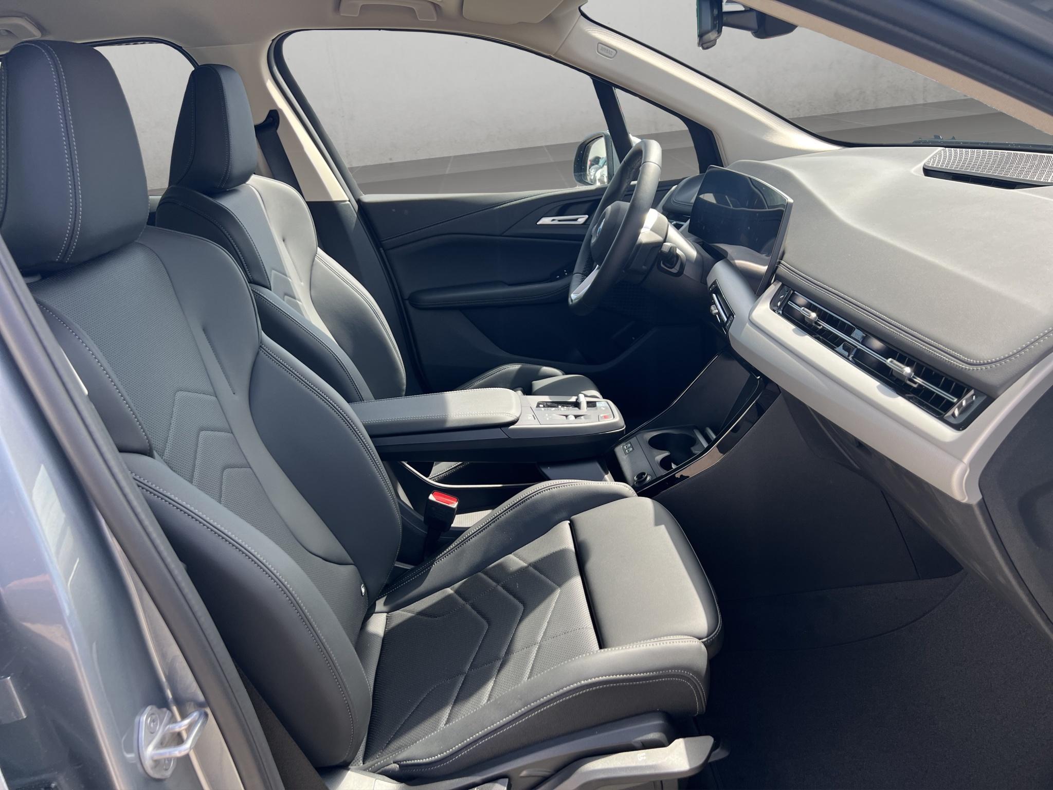 BMW 218 218i Active Tourer