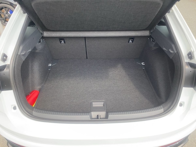 Volkswagen Taigo 1.0 TSI DSG R-Line