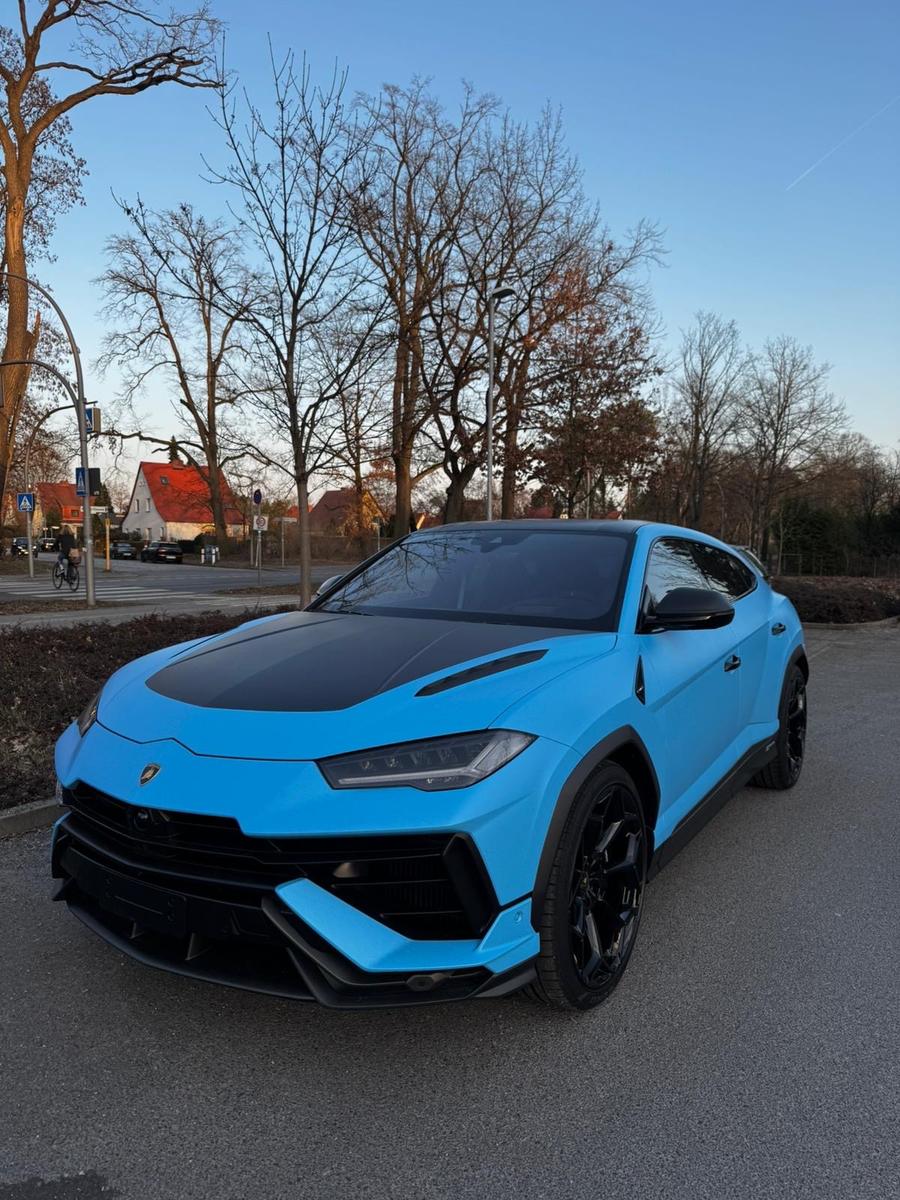 Lamborghini Urus Performante