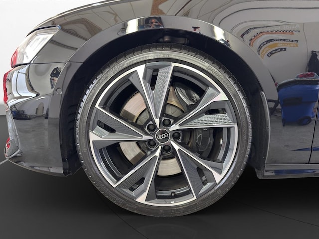 Audi S6 Avant Quattro