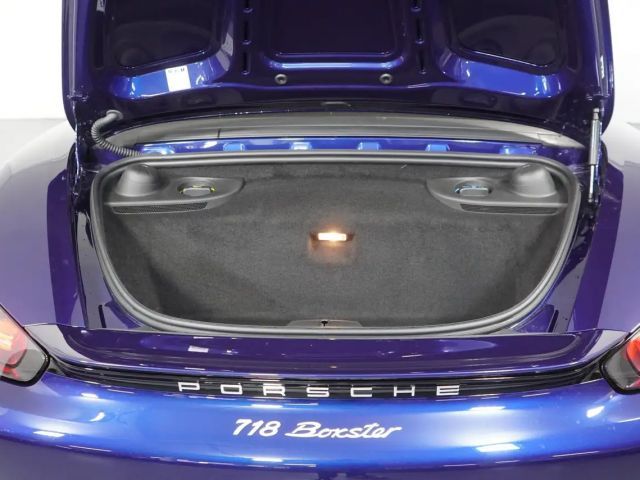 Porsche Boxster 718