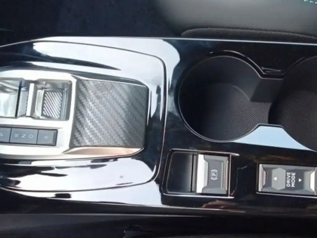 Peugeot E-2008 Allure Pack