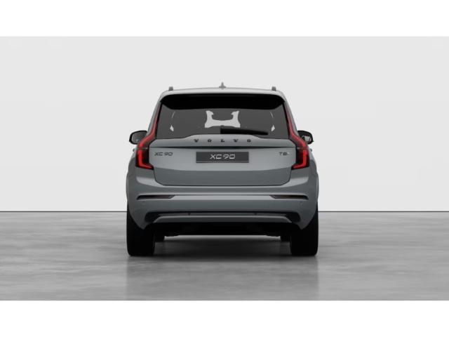 Volvo XC90 Plus T8