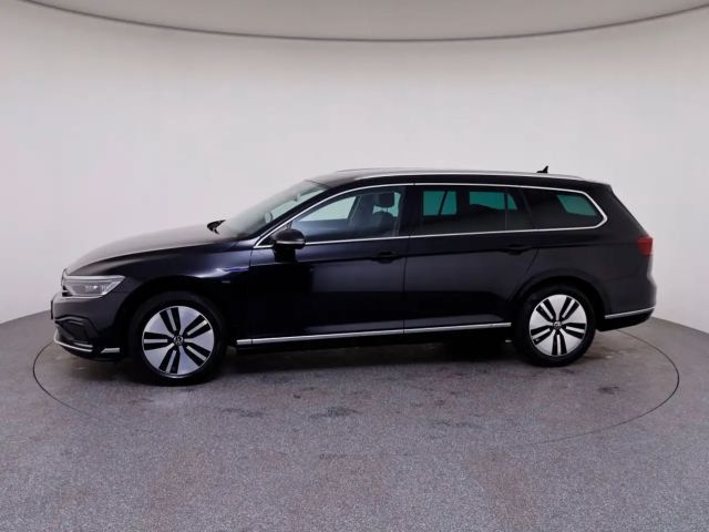 Volkswagen Passat GTE Variant
