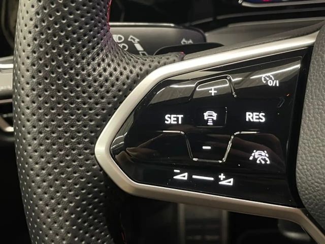 Volkswagen Golf 2.0 TSI GTI Golf VIII