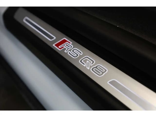 Audi RS Q8 Performance Quattro