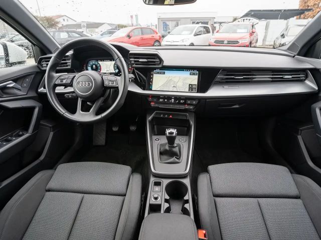 Audi A3 30 TFSI Sedan