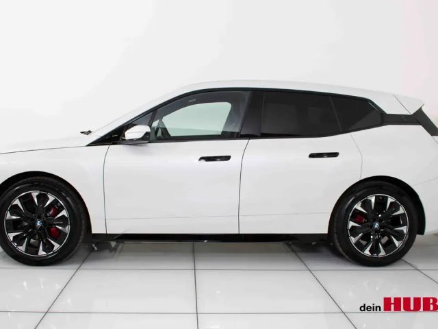 BMW iX xDrive45