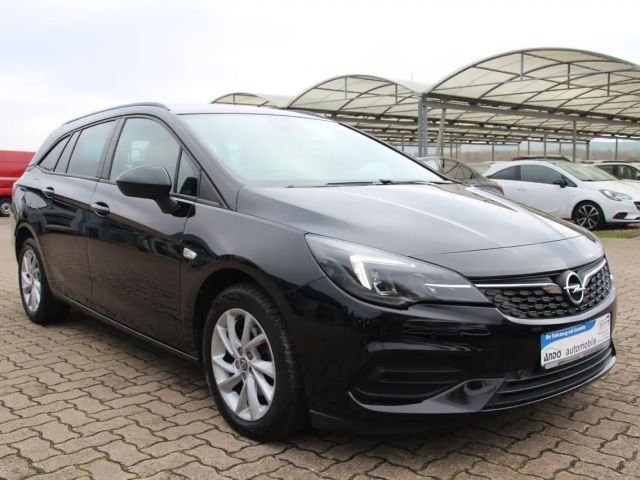 Opel Astra Edition Sports Tourer