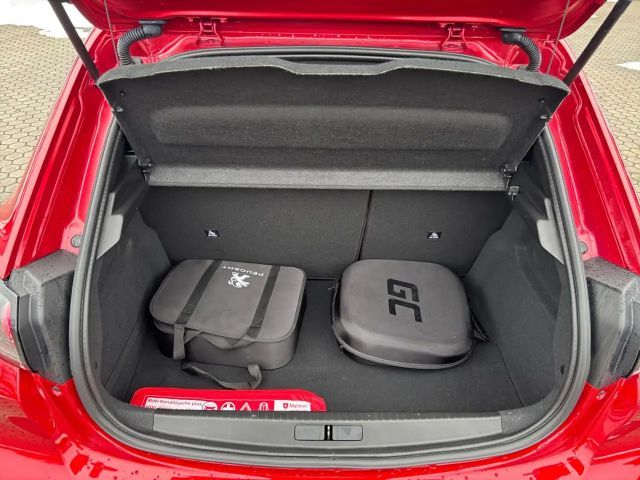 Peugeot E-208 GT-Line