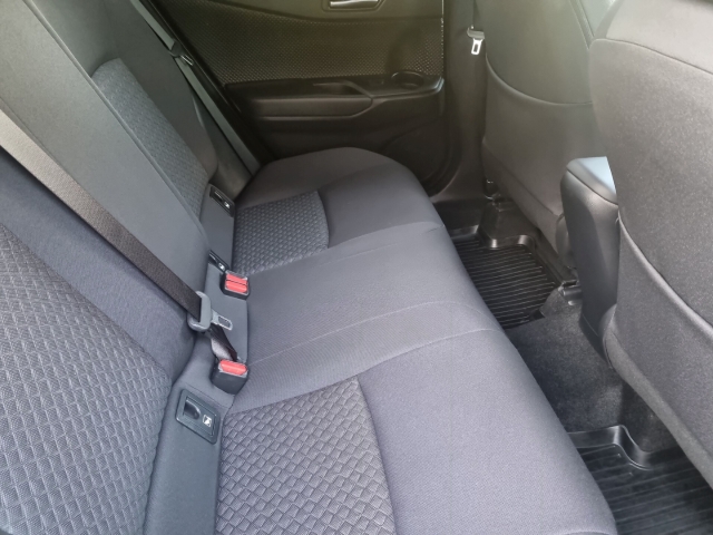 Toyota C-HR 5-deurs Team D