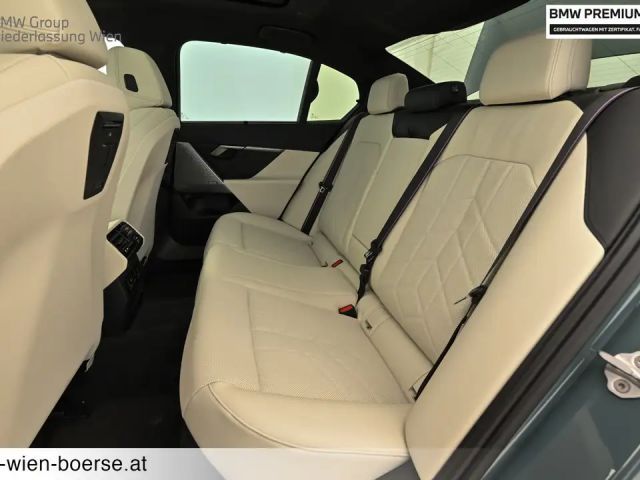 BMW i5 Sedan eDrive40