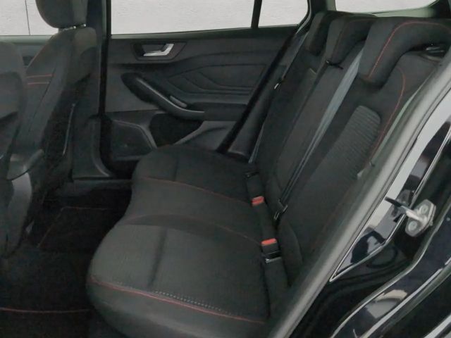 Ford Focus EcoBoost ST Line Wagon