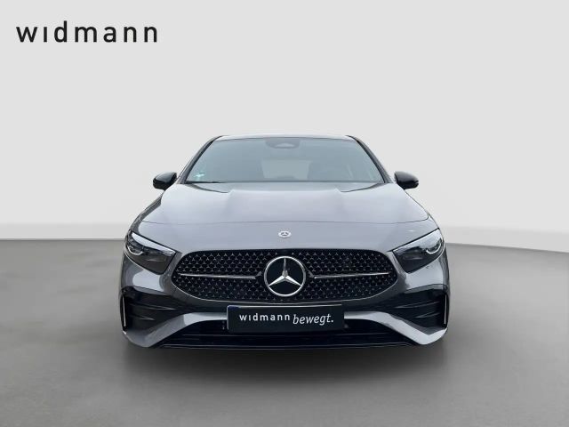 Mercedes-Benz A 200 AMG Line Hatchback